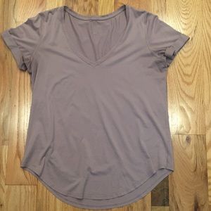 Lululemon Love Tee, size 8, V neck